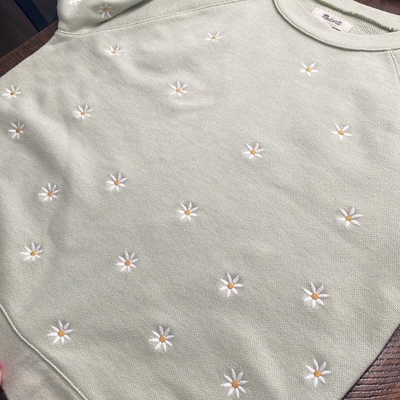 MADEWELL Daisy Embroidered Sweatshirt - Picture 7 of 8